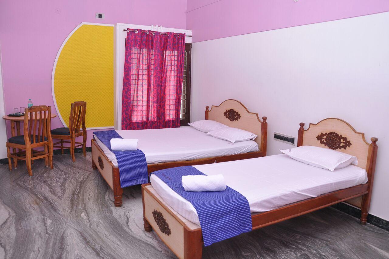 Arunaalaya Residency Hotel Tiruvannámalaj Kültér fotó